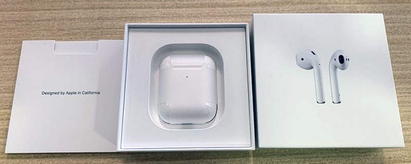 Apple AirPods 2 vs Apple AirPods 1