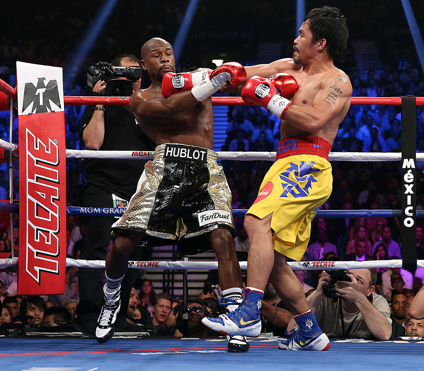 Manny Pacquiao vs Floyd Mayweather: Will It Happen?