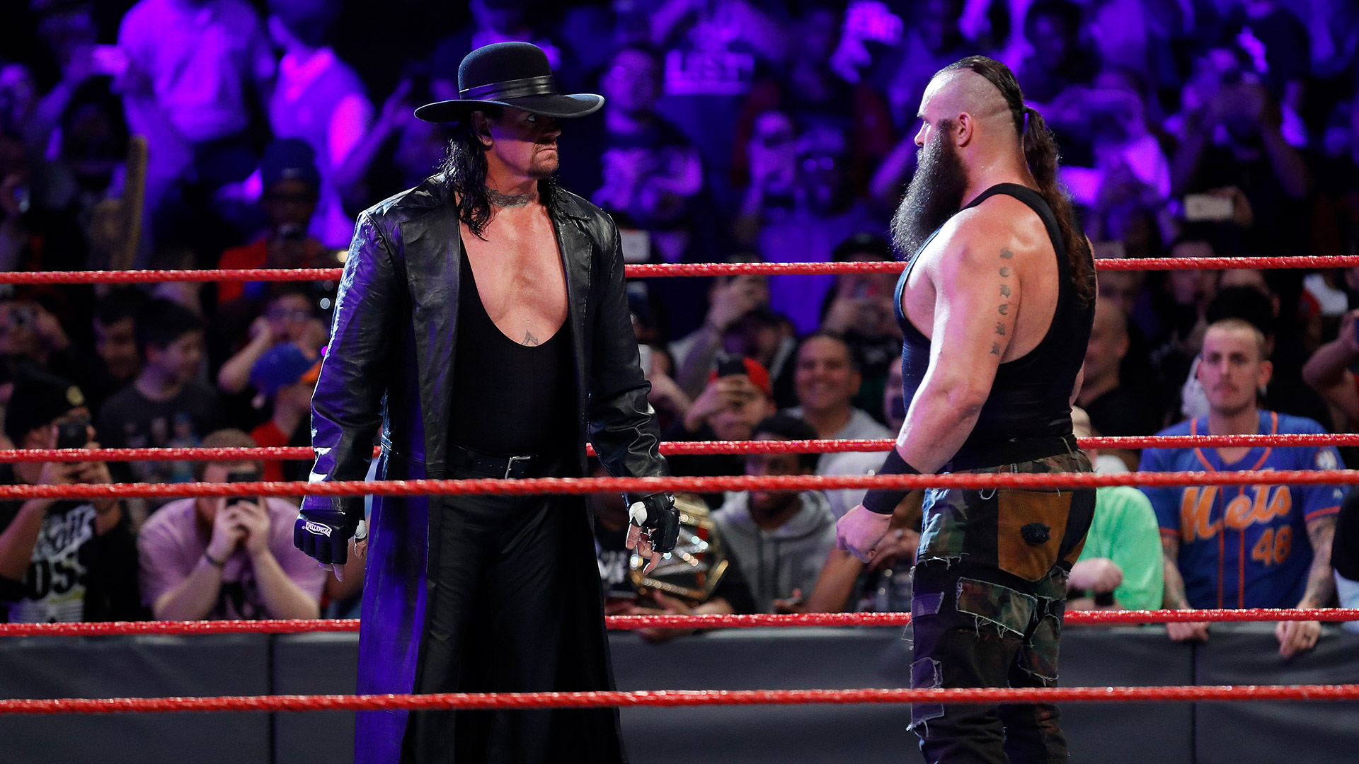 Braun Strowman vs Undertaker