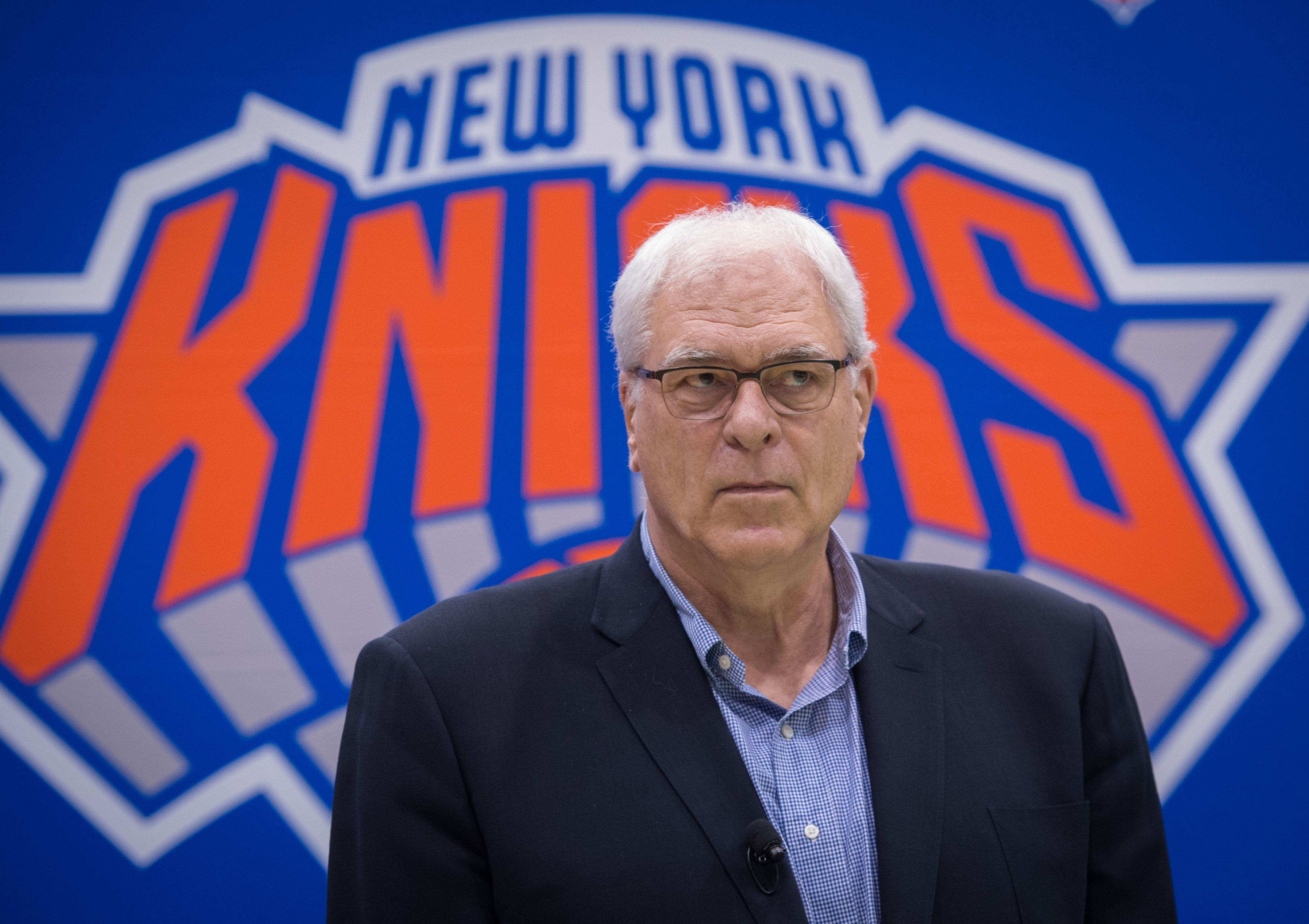 New York Knicks Manager Kawhi Leonard Trade Rumors