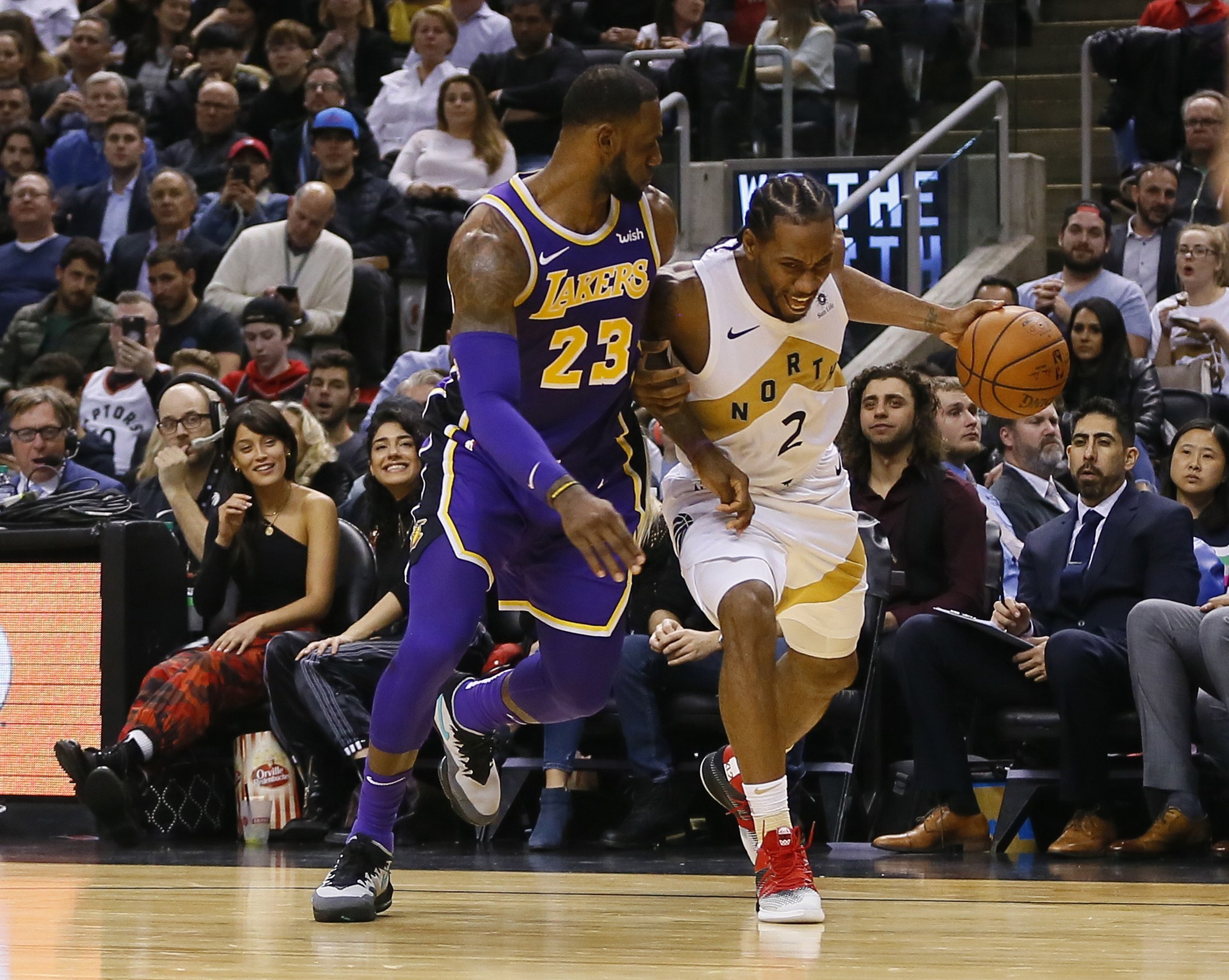 NBA trade Kevin Durant Kawhi Leonard LA Lakers deal free agent