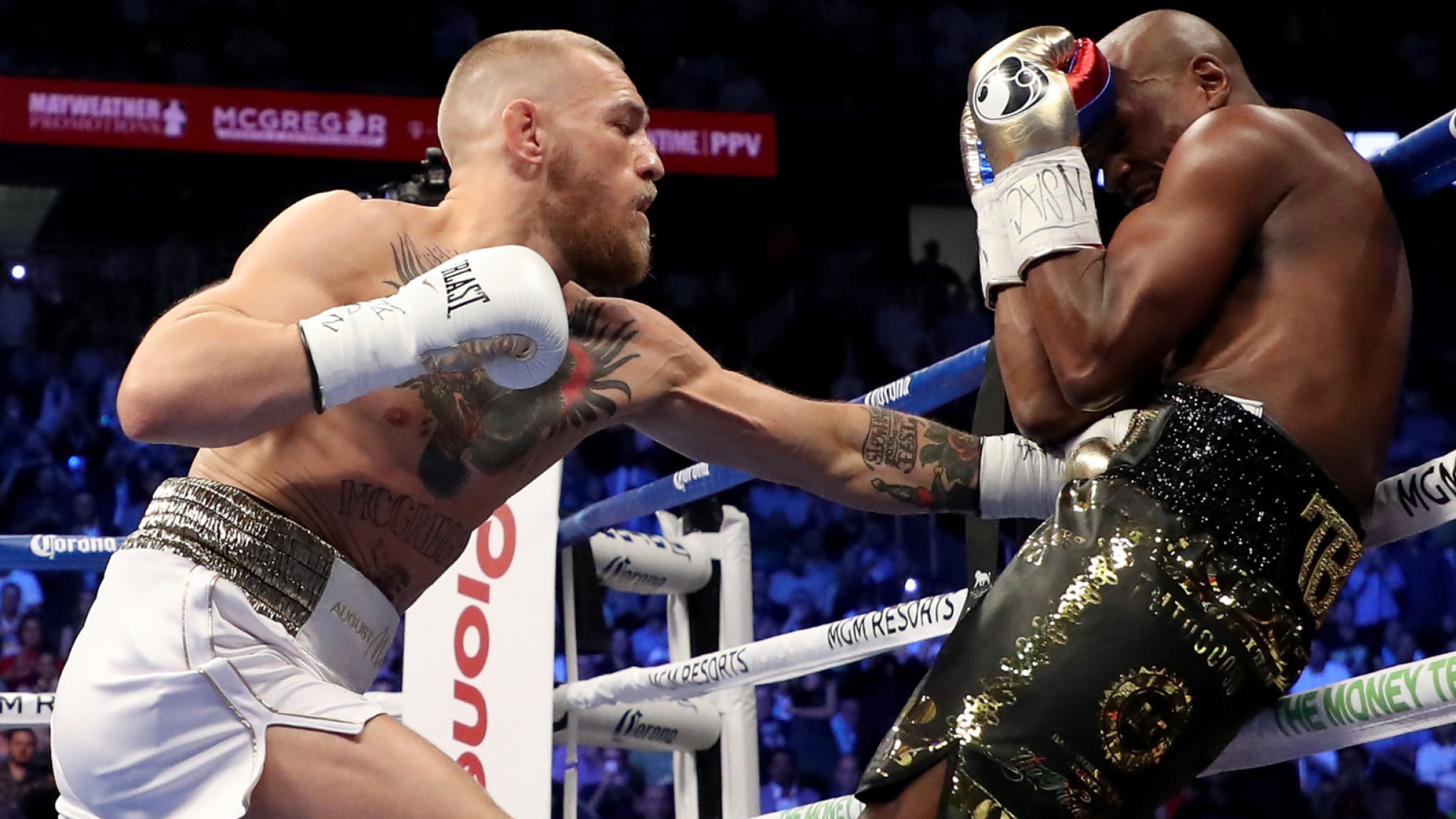 McGregor vs Mayweather Boxing Match