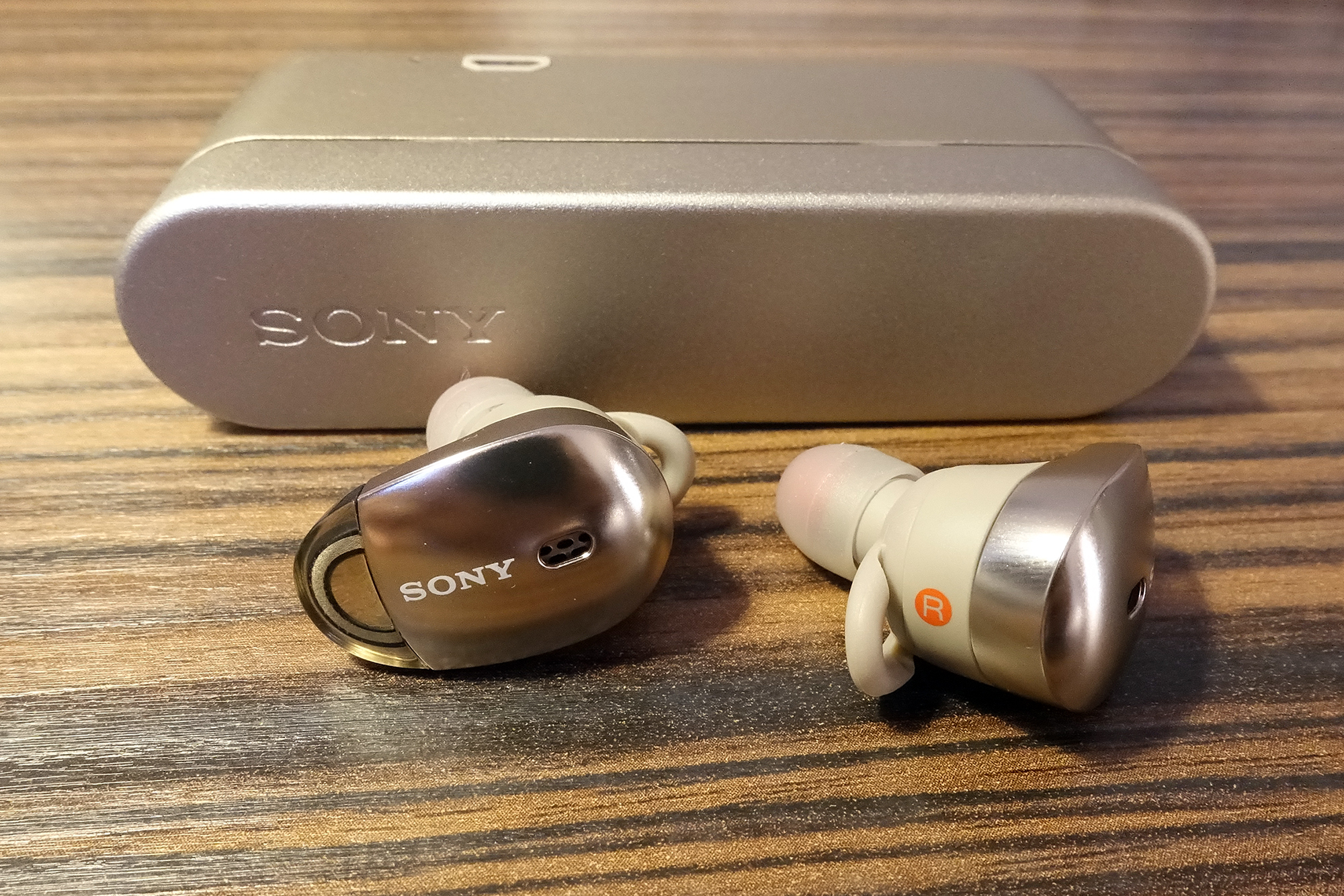 Best Apple Airpods 2 Alternatives 2019 cheap Sony Earbuds