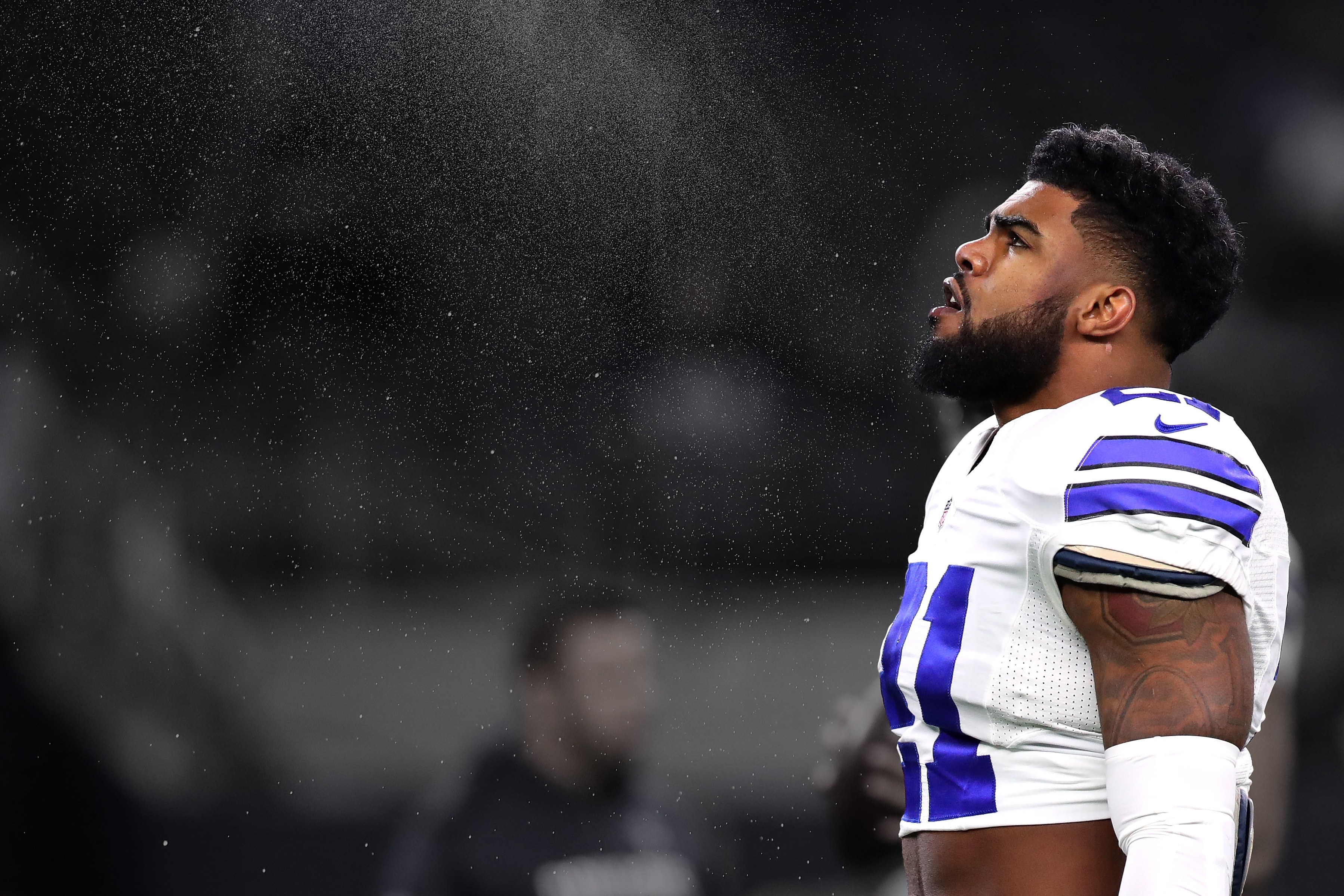 Zeke becomes richest RB